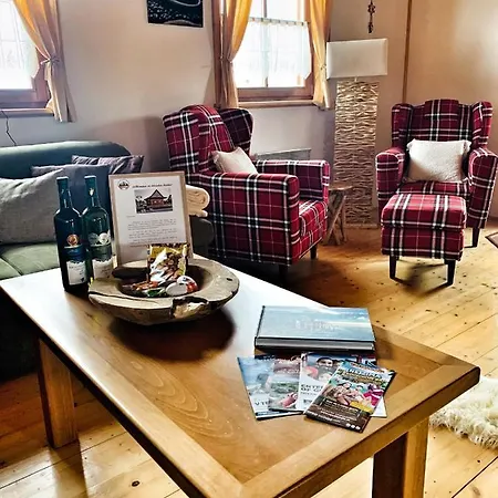 Drevenička Anička - Liptovská Mara *