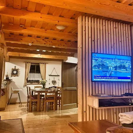 Drevenicka Anicka - Liptovska Mara * Liptovský Trnovec