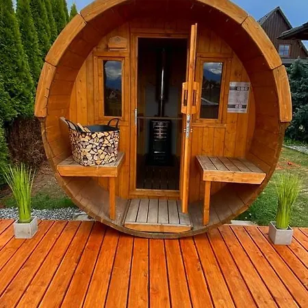 Drevenička Anička - Liptovská Mara