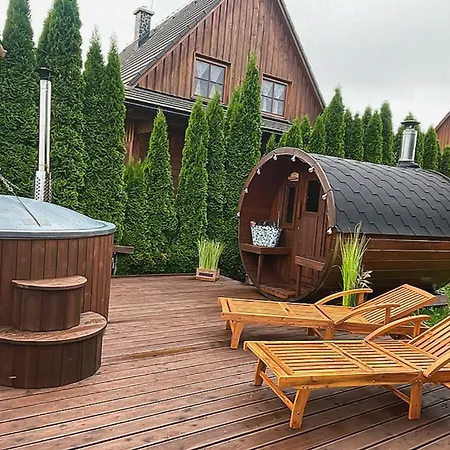 Drevenička Anička - Liptovská Mara