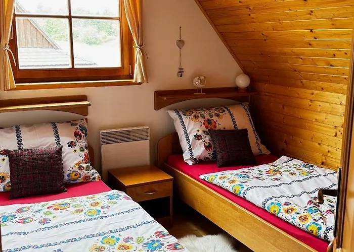 Drevenicka Anicka - Liptovska Mara Dovolenkový dom Liptovsky Trnovec